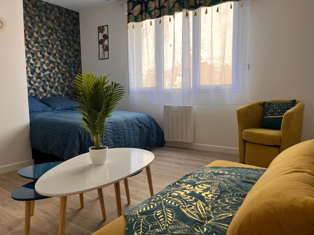 Studio Cosy Avec Terrasse, Proche Chantiers Et Airbus Saint-Nazaire  Exteriör bild